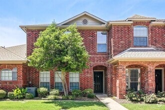 Building Photo - 575 S Virginia Hills Dr