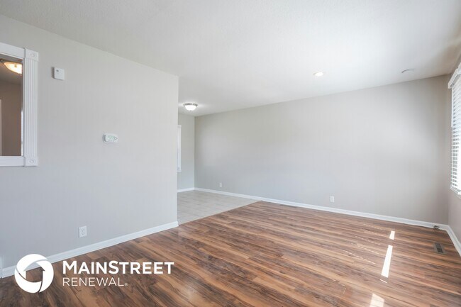 Foto del edificio - 200 Westside Dr