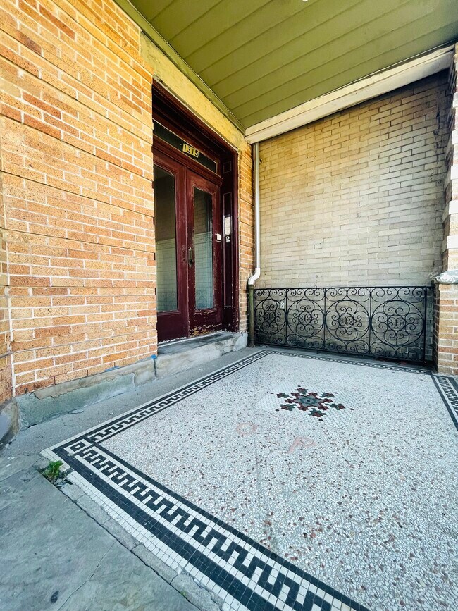 Foto del edificio - 1315 13th St