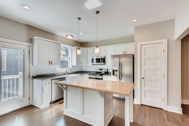 Foto del edificio - 1110 Chester Ave