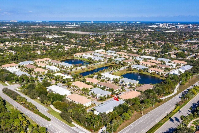 Building Photo - 5208  Cambridge Court  Palm Beach Gardens ...