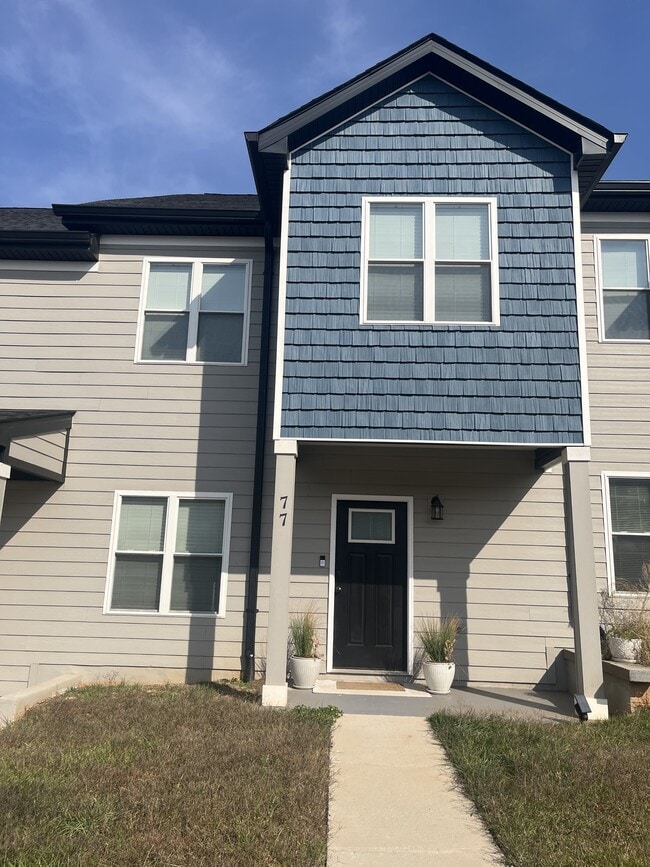 Photo - 77 Emanuel Ct Townhome