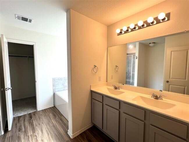 Building Photo - 129 Concho Brook Bnd