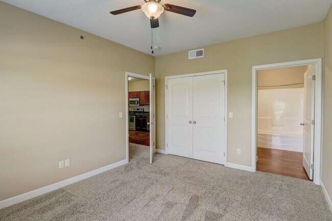 Interior Photo - Heights at Delaware Ridge