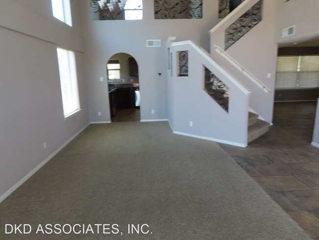 Building Photo - 4 br, 3 bath House - 12616 CHRISTIAN ISAIA...