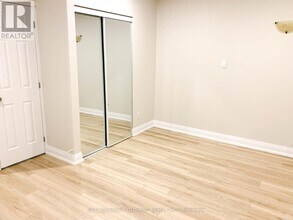 Building Photo - 309-309 The Kingsway