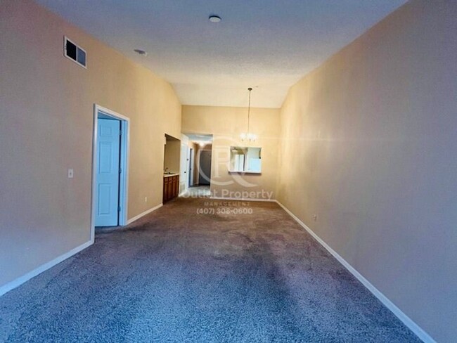 Building Photo - Fantastic 2/2 Condo in Orlando ****Availab...