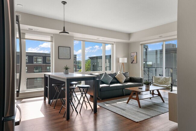 Foto del edificio - 1410 Nicollet Ave