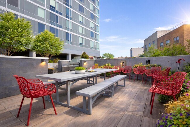 Foto del edificio - 1524 Sheepshead Bay Rd