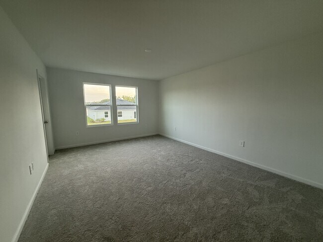 Foto del edificio - 14428 NW 164th Rd