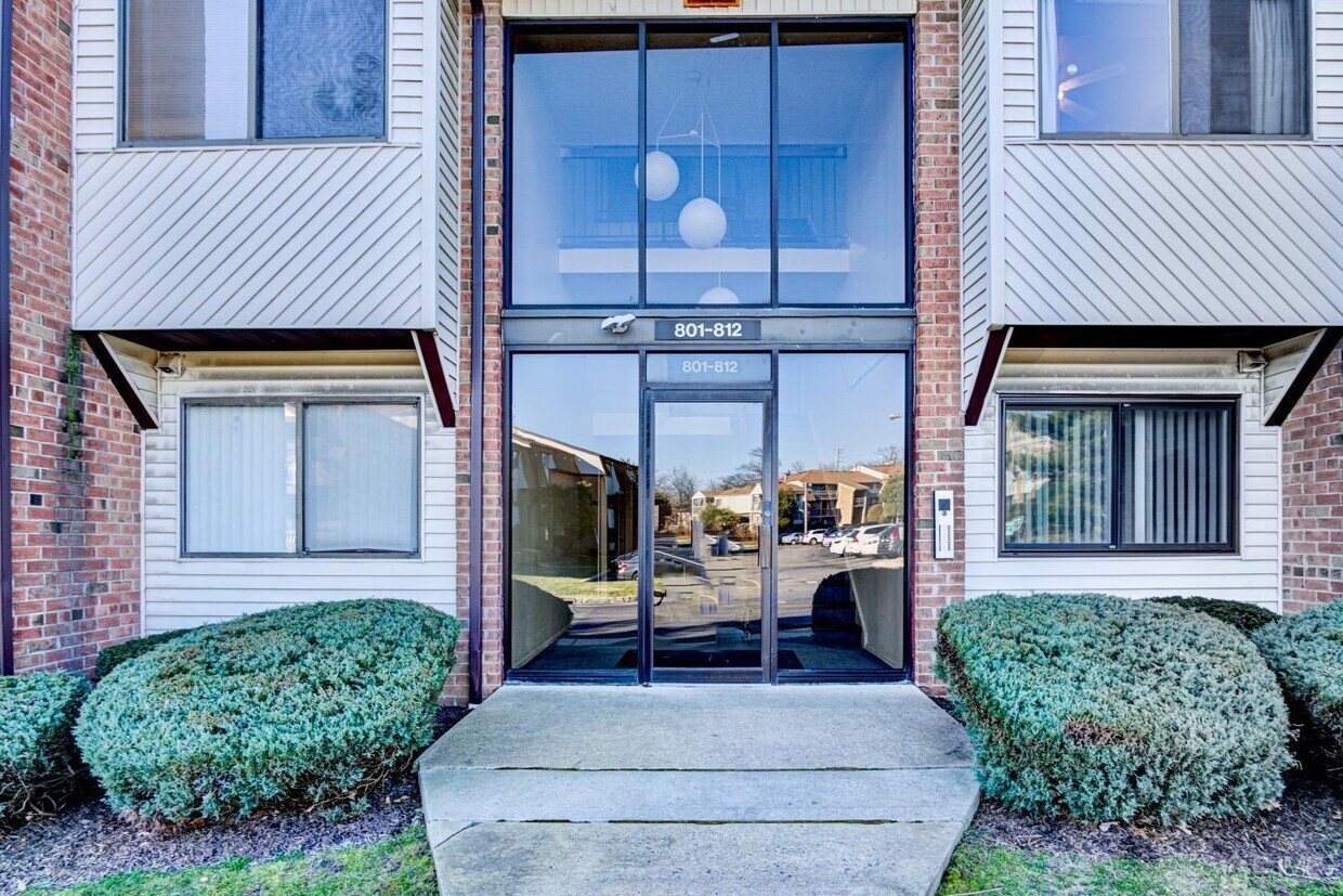 805 Edison Glen Ter Unit 805, Edison, NJ 08837 Condo for Rent in
