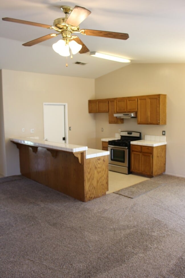 Building Photo - 1327 Clipper Hills Dr