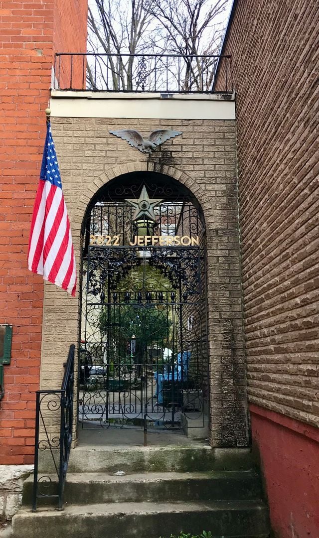 Foto del edificio - 2822 Jefferson Ave