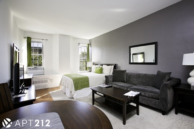 Building Photo - 322 E 39th St