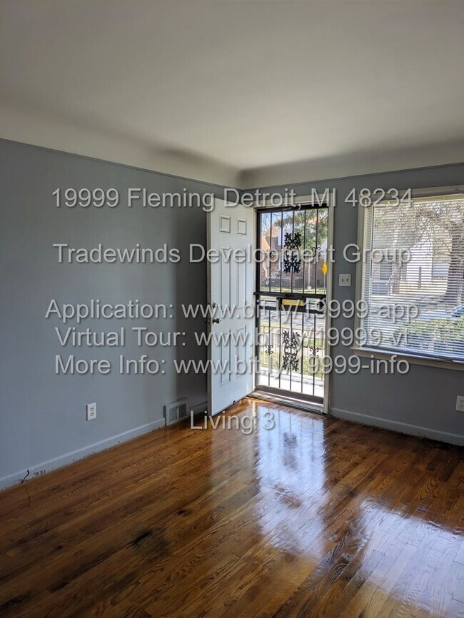 Building Photo - 19999 Fleming 2 bed/1.5 bath with garage a...