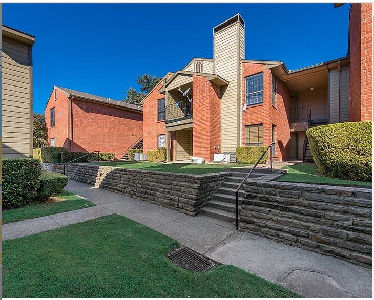 Foto del edificio - 5909 Lake Hubbard Pkwy