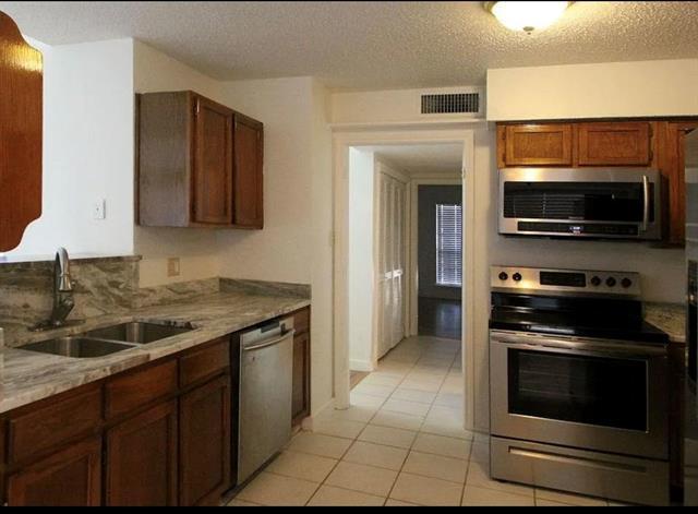 Building Photo - 707 Argone Ct