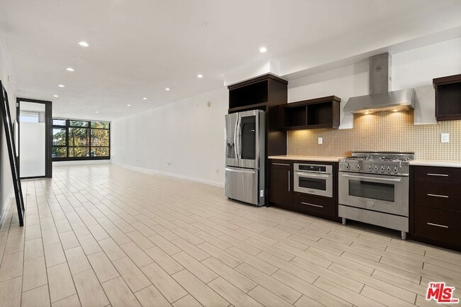 Building Photo - 13045 Pacific Promenade