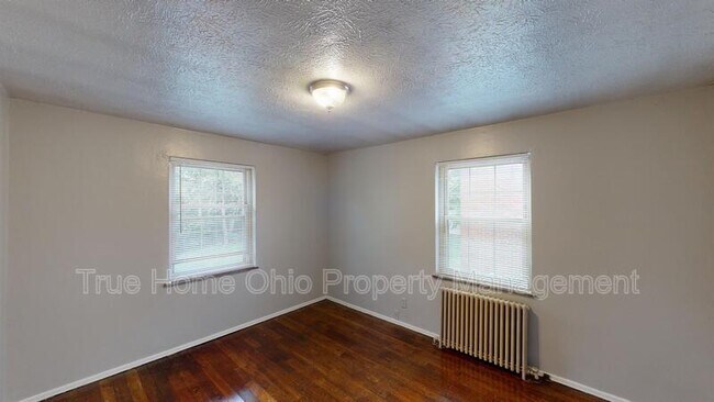 Building Photo - 32 Gahl Terrace