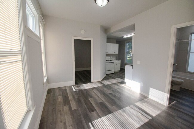 Foto del edificio - 1516/1520 E Hawthorne St