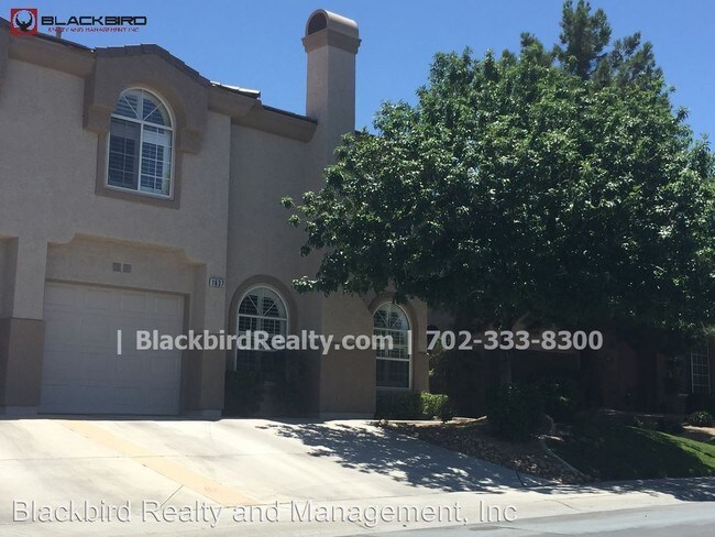 Building Photo - 1637 Xanadu Dr