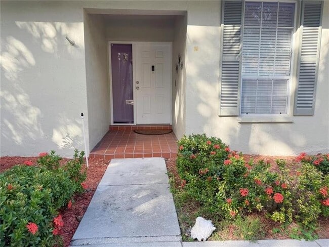 Building Photo - 10235 Panama St