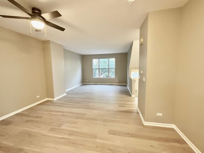 Foto del edificio - 243 Station Park Cir
