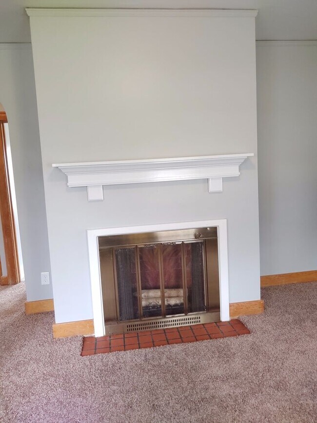 Foto del edificio - Great 3 Bedroom Home for Rent in Moline