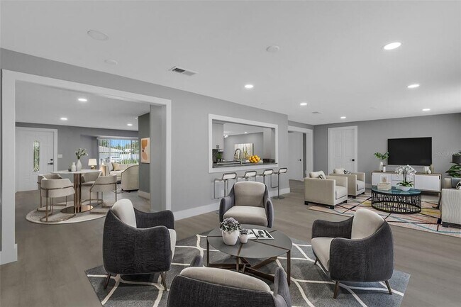 Foto del edificio - 4645 Hunter Ridge Dr