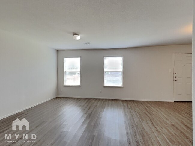 Foto del edificio - 9405 Apple Ridge Ln