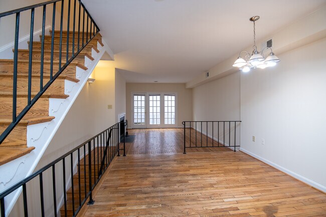 Foto del edificio - 1813 Biltmore St NW