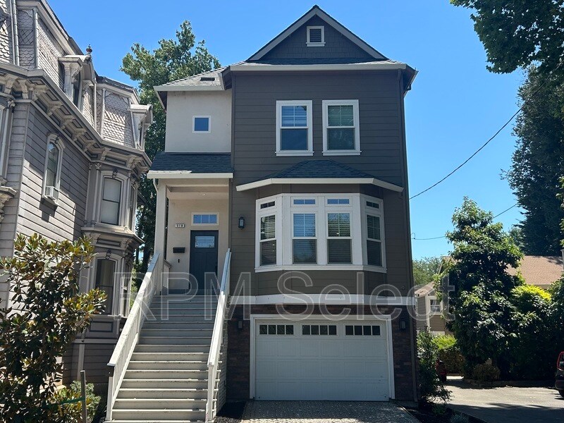 Photo - 519 8th St