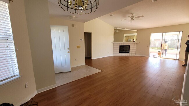 Foto del edificio - 1459 Cacao Ln