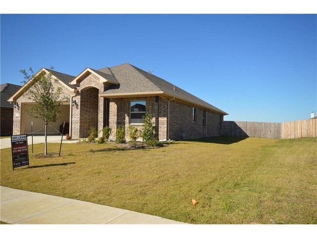 Building Photo - 41 Kramer Ln