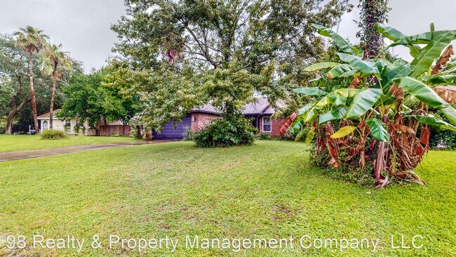 Building Photo - 3 br, 2 bath House - 1157 Bay Court
