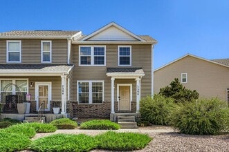 Building Photo - 7398 Countryside Grove