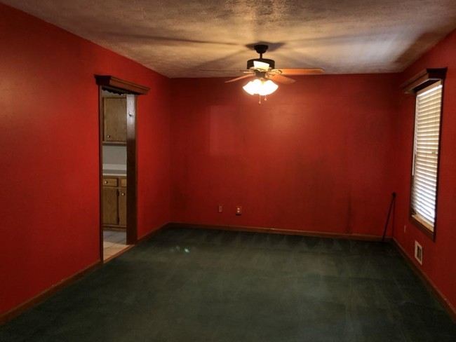 Building Photo - 5018 Whited Way NW