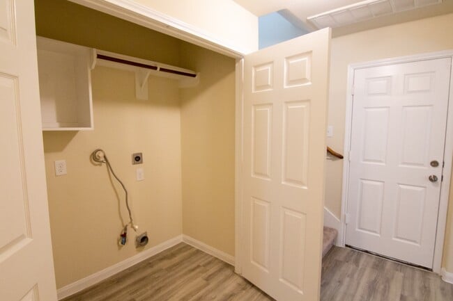 Foto del edificio - 13142 Withee Path Ln