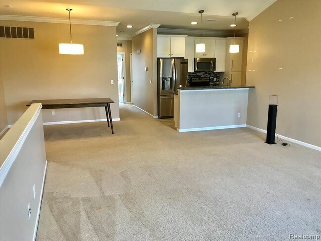 Foto del edificio - 1124 Alameda Blvd