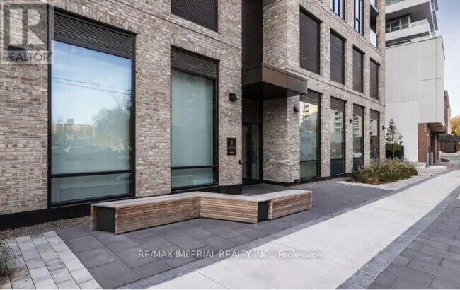 Photo du bâtiment - 1 Jarvis St
