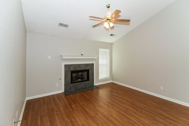 Building Photo - 65 Arborlon Cove