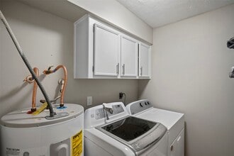 Building Photo - 22114 Merrymount Dr