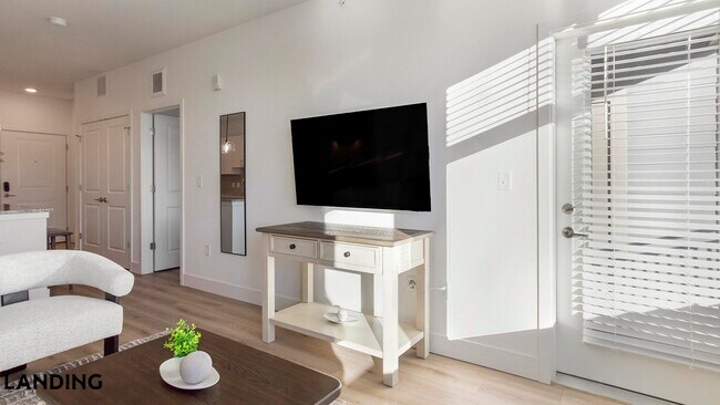 Foto del edificio - 10670 Jake Jabs Blvd