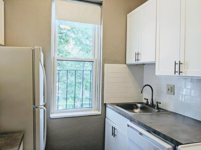 Photo - 1862 Beacon St Apartment