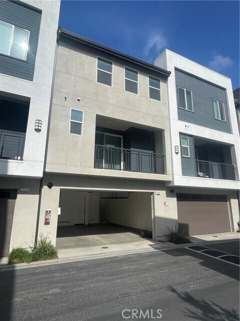 Foto del edificio - 7816 Paxton Pl