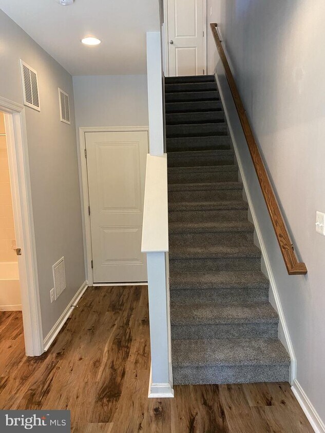 42255 Rachels Row Terrace, Ashburn, VA 20148 Townhouse for Rent in