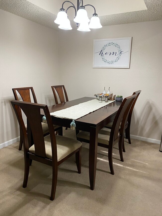 Building Photo - 9005 S Delaware Ave