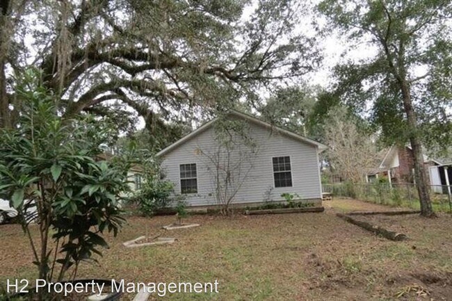 Building Photo - 4 br, 2 bath House - 3420 Laura Street