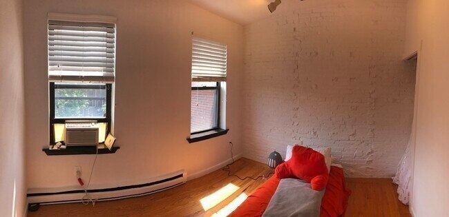 Building Photo - 406 Columbus Ave