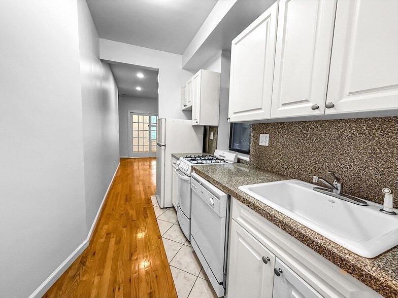 Foto del edificio - 147 E 90th St